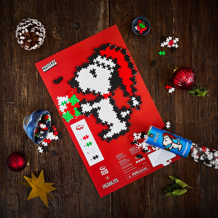 Santa Snoopy- Puzzle by Number 275pc