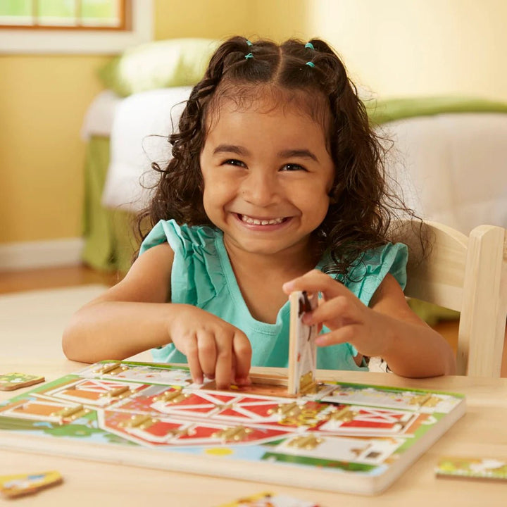 Magnetic Farm Hide &amp; Seek Board - Tools 4 Teaching
