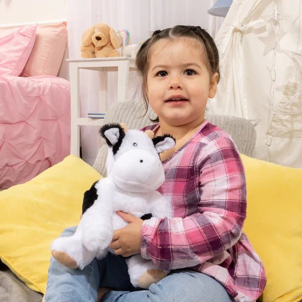 Warm pals™ Callie Cow - Tools 4 Teaching