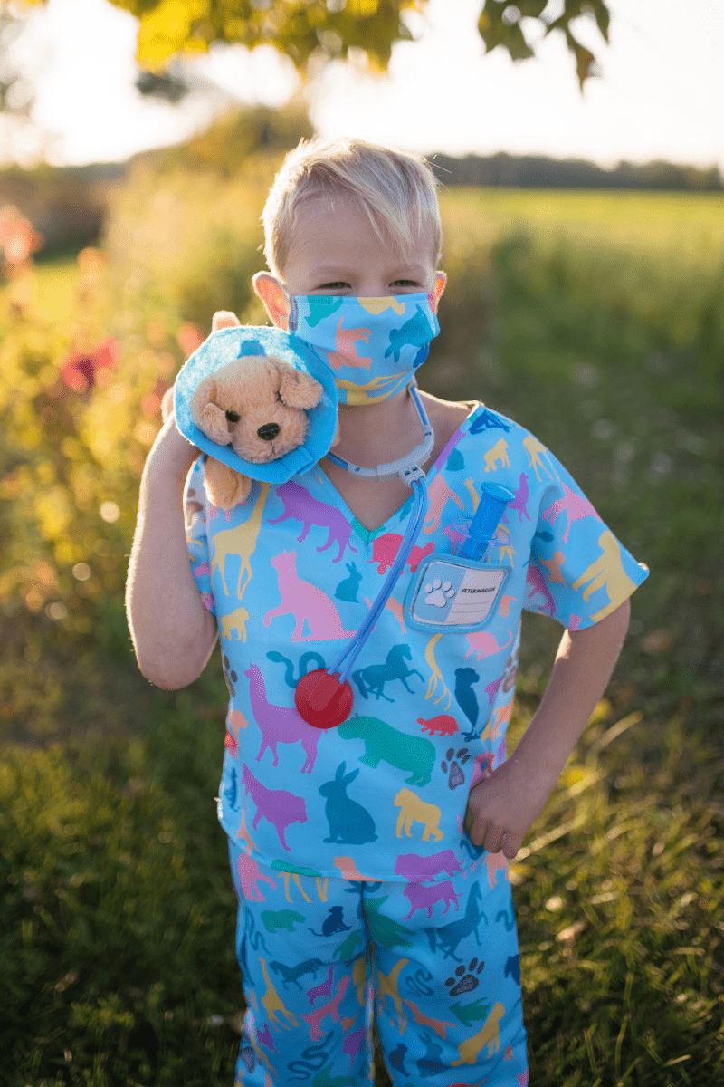 Veterinarian Scrubs With Accessories, Size 5-6-Dress Up & Jewelry-Tools 4 Teaching-Classroom Decor and More