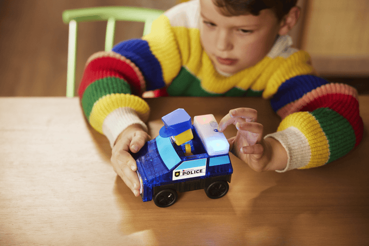 MAGNA-TILES® Police Station™ 35 Piece Set - Tools 4 Teaching