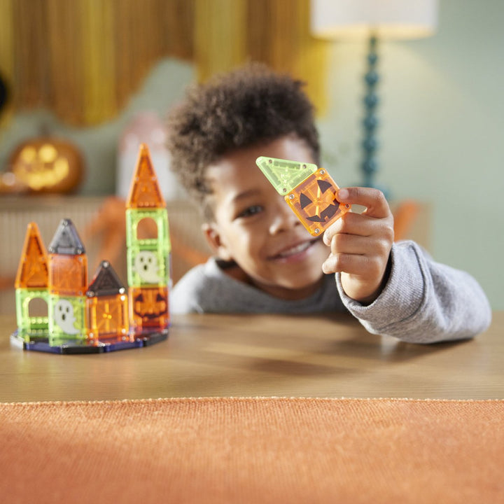 MAGNA-TILES® microMAGS™ Spooky 24 Piece Travel Set - Tools 4 Teaching