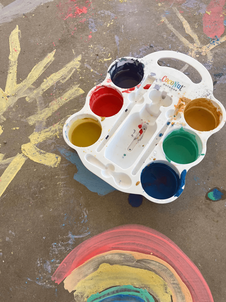 DIY Sidewalk Chalk Paint Set - Tools 4 Teaching