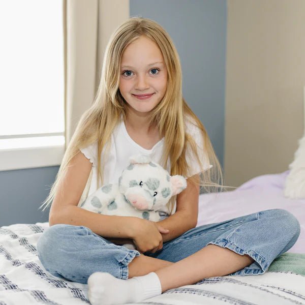 Warm pals™ Piper Pig - Tools 4 Teaching