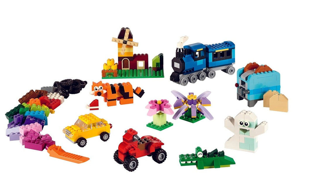 LEGO® Classic Medium Creative Brick Box-LEGO-Tools 4 Teaching-Classroom Decor and More
