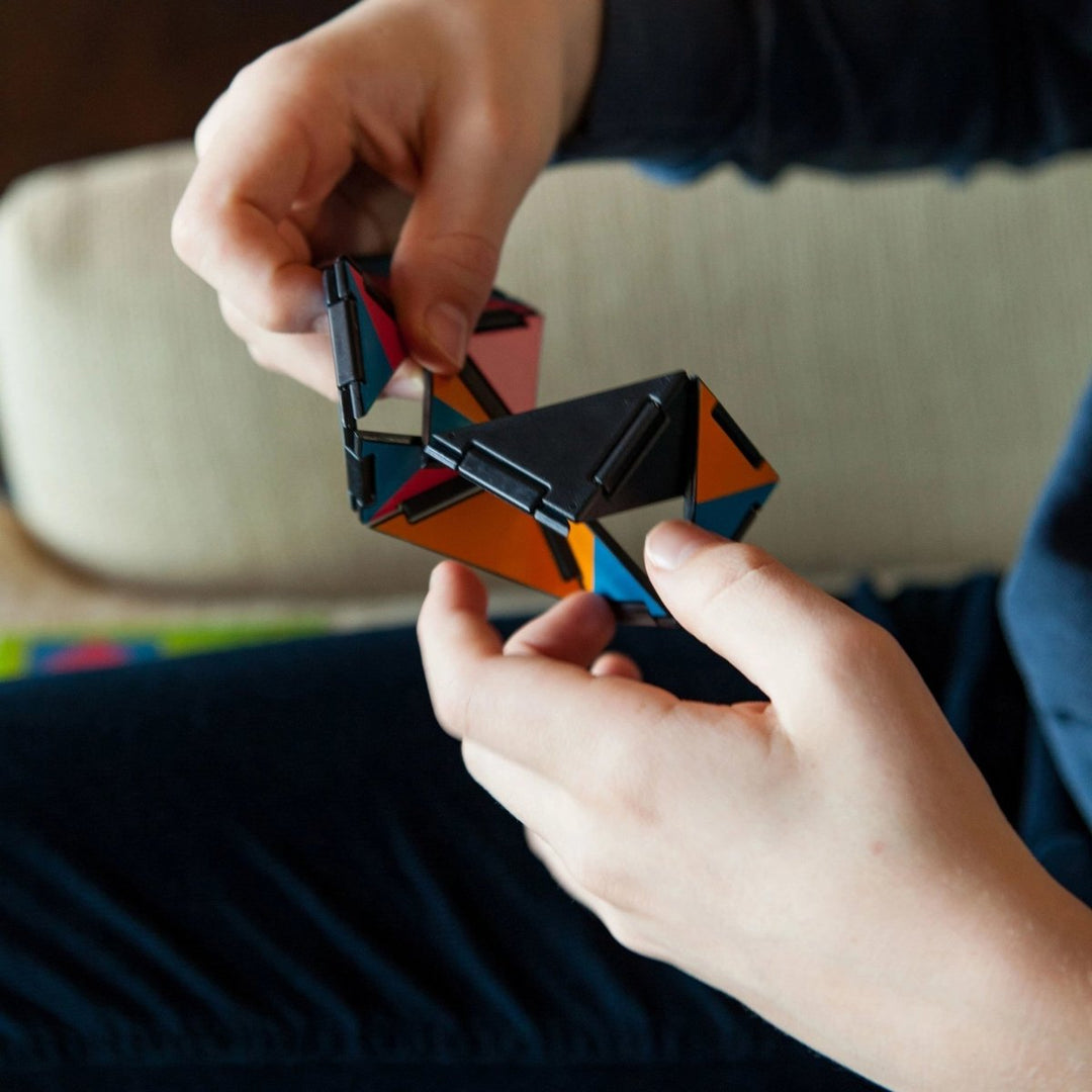 Ivan's Hinge-Fidgets-Tools 4 Teaching-Classroom Decor and More