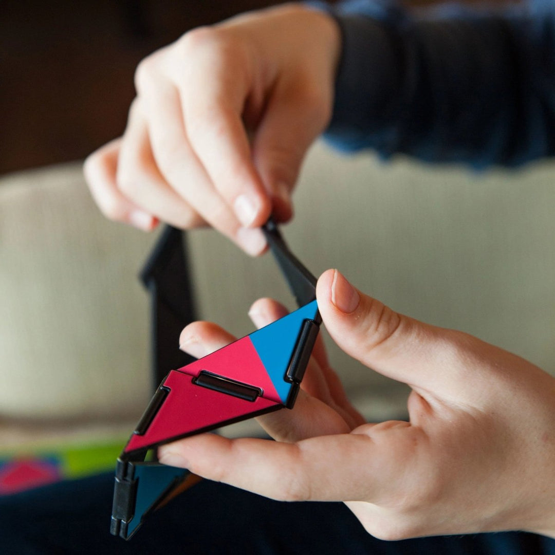 Ivan's Hinge-Fidgets-Tools 4 Teaching-Classroom Decor and More