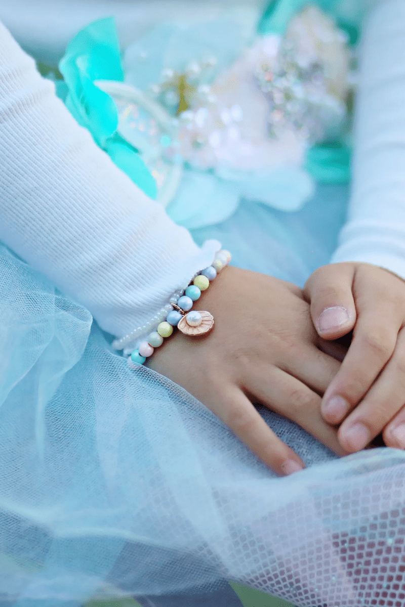 Boutique Pastel Shell Bracelet-Dress Up & Jewelry-Tools 4 Teaching-Classroom Decor and More